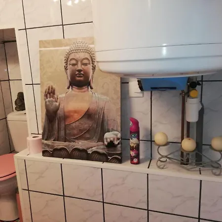 Apartment 41 Rue De La Roche *